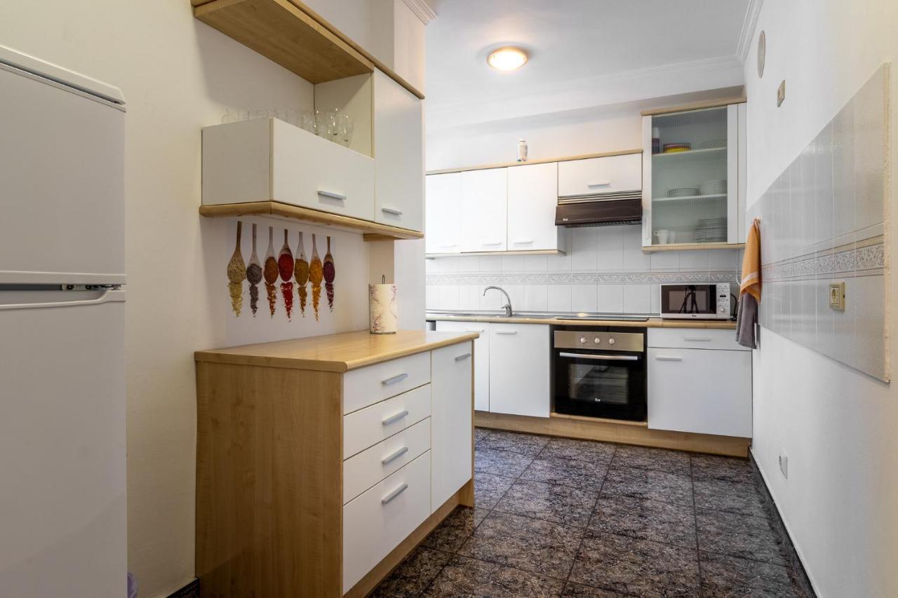Flatguest Cicer - 3Bdr + Balcony + Beach Las Palmas de Gran Canaria Luaran gambar