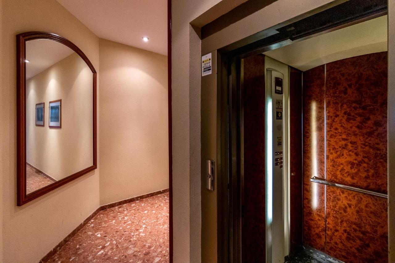 Flatguest Cicer - 3Bdr + Balcony + Beach Las Palmas de Gran Canaria Luaran gambar