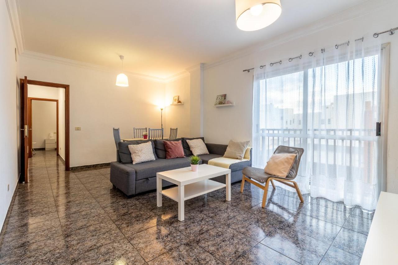 Flatguest Cicer - 3Bdr + Balcony + Beach Las Palmas de Gran Canaria Luaran gambar